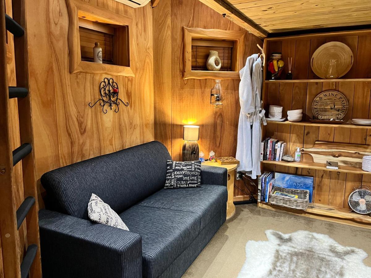 Tree House Lodge Bed & Breakfast Cheviot Dış mekan fotoğraf