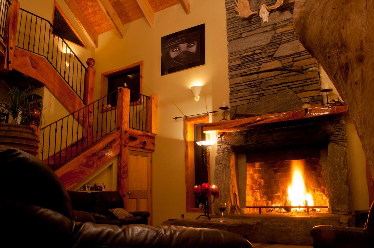 Tree House Lodge Bed & Breakfast Cheviot Dış mekan fotoğraf