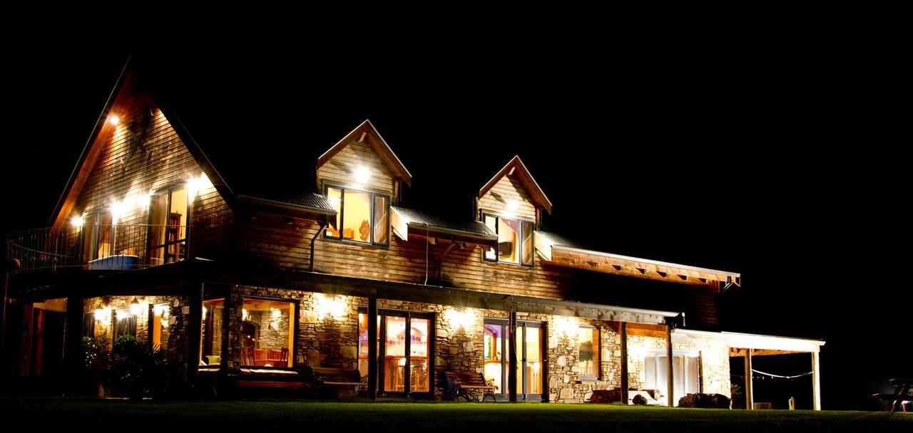 Tree House Lodge Bed & Breakfast Cheviot Dış mekan fotoğraf