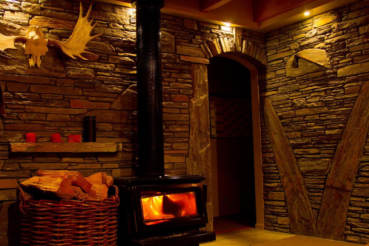 Tree House Lodge Bed & Breakfast Cheviot Dış mekan fotoğraf