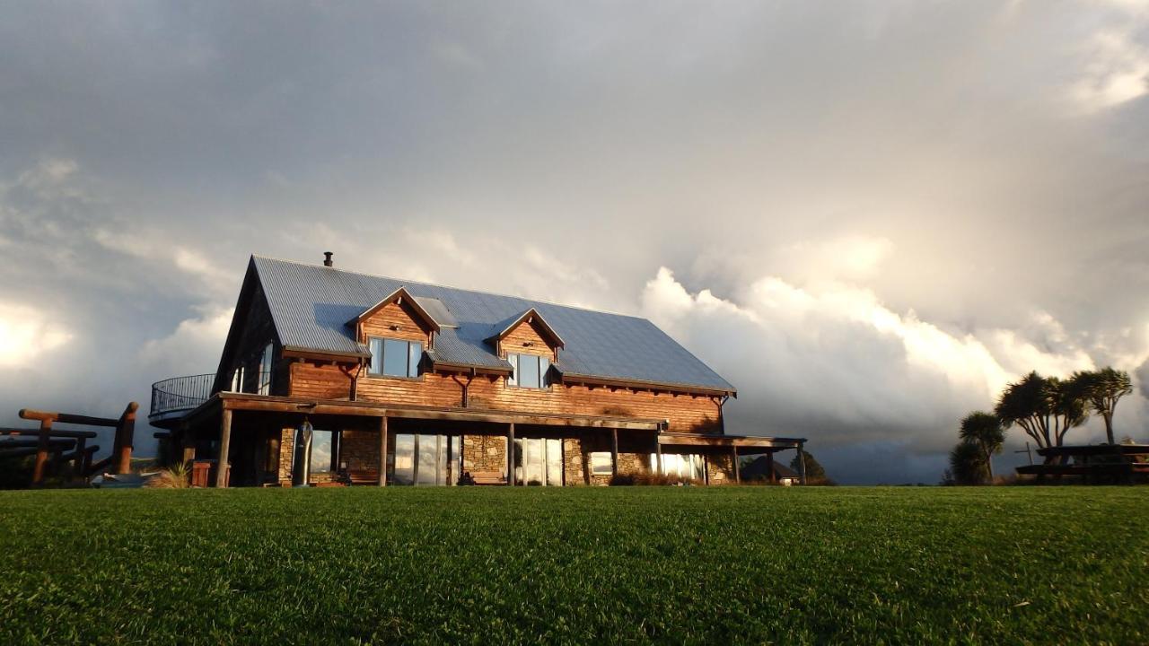 Tree House Lodge Bed & Breakfast Cheviot Dış mekan fotoğraf