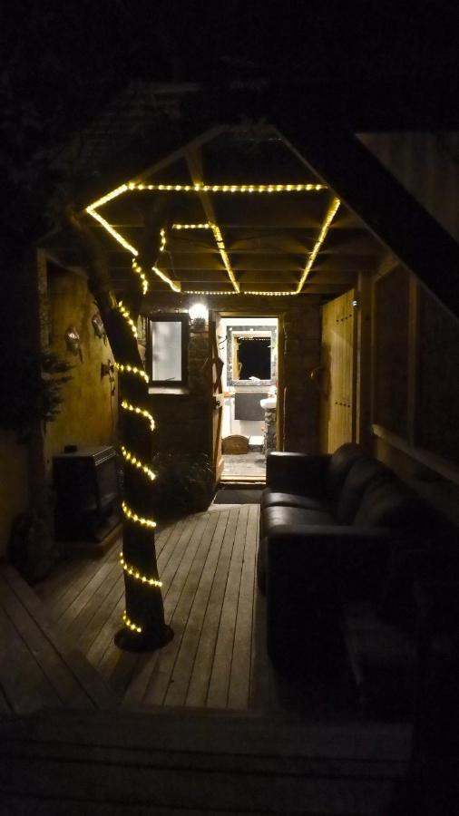 Tree House Lodge Bed & Breakfast Cheviot Dış mekan fotoğraf